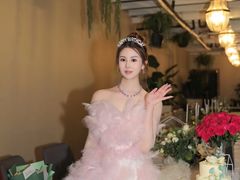 -圣霏亚礼服租赁·主持人服装租赁(上海静安总店)