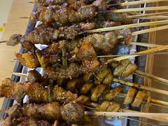 -烤满分·东北烧烤(首经贸店)