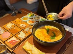 -银米·云南传统过桥米线(双廊黑金冠店)