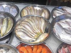 -侬佳蒸菜馆(听潮店)