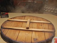 -万里闯关东铁锅炖菜馆(高新旗舰店)