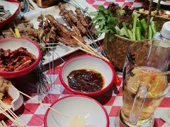 -丽伟的串·烧烤·砂锅(芝麻街店)