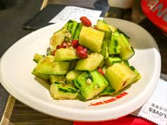 京城拍黄瓜-胖哥俩肉蟹煲(湖滨银泰in77店)