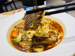 -康师傅私房牛肉面(马泉营奥莱店)