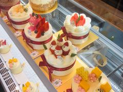 -花花卷卷·鲜食蛋糕(静安久光百货店)
