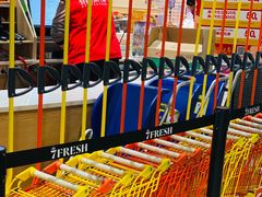 -七鲜超市(华宇时尚购物中心店)