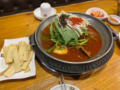 -喇喇排骨火锅·传统韩式脊骨汤(望京西园总店)