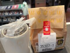 -麦当劳(乳山路店)