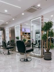 -Coo Hair salon
