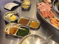 -哈哈碳都·牛肋条无限自助烤肉(宝龙店)