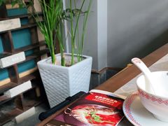 -野山舂·贵州现舂酸汤牛肉(民生路店)