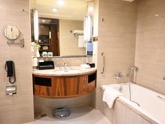 -昆明中心皇冠假日酒店