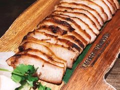 -大头虾越式风味餐厅(光明广场店)