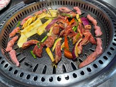 -马路牙子烧烤音乐酒馆(望京店)