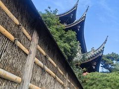 -龙华寺