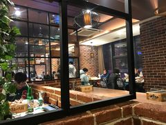 大堂-喝丢一只鞋辣炒海鲜小烧烤(三八广场店)