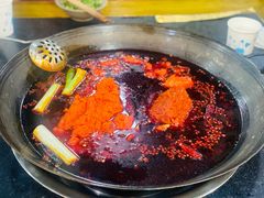 -星鸿社重庆老火锅(燃灯寺分店)