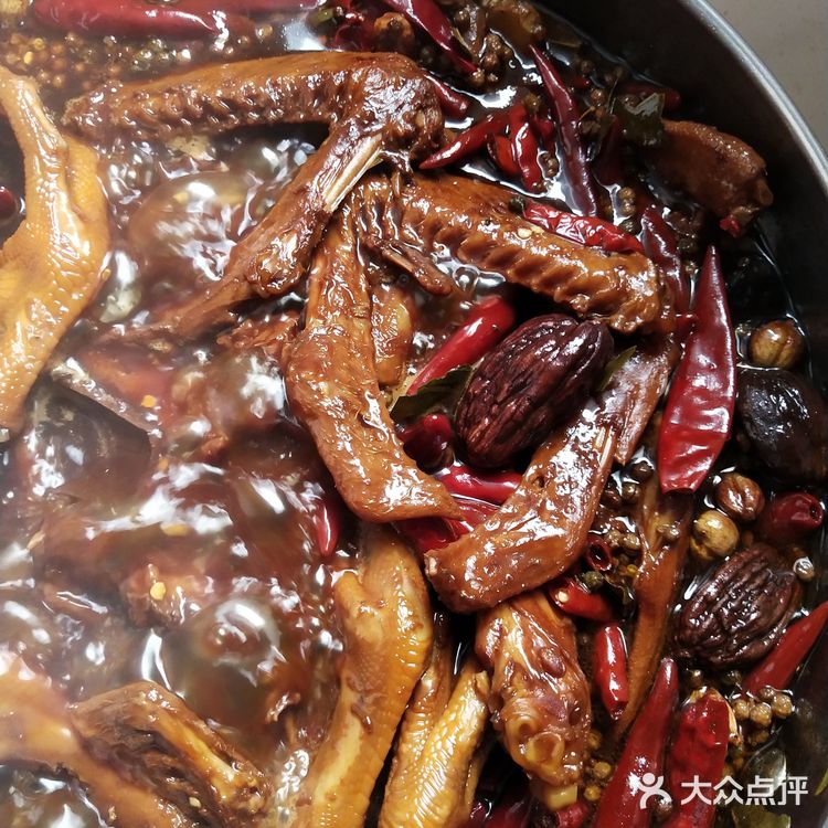 老抽100克，由于家里有厨房秤，每一个都称了重量