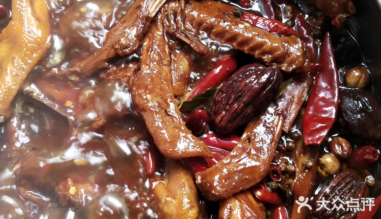 老抽100克，由于家里有厨房秤，每一个都称了重量