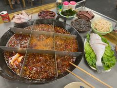 -重庆老火锅王(西安北路店)
