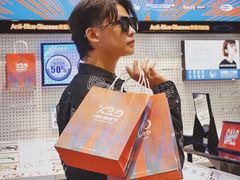 -LOHO眼镜(上海晶耀前滩商场店)