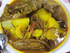 咖喱牛腩-雅憩花园餐厅