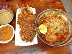 -韩风烤牛肉冷面店