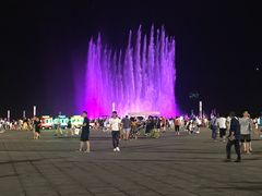 -东港音乐喷泉广场