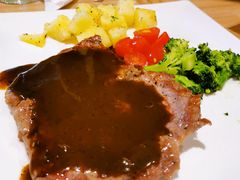 -必胜客(花舞大唐博物馆店)