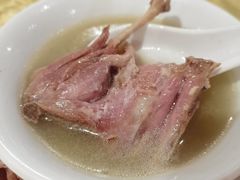 -红旗山庄(圭峰山店)