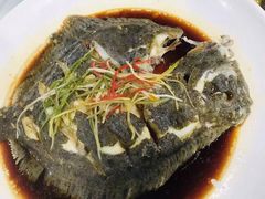 清蒸多宝鱼-雅逸居海鲜小厨