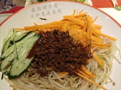-疯狂牛骨饸饹面(光华路店)