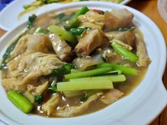 支竹火腩煲-甜甜屋(解放中路店)