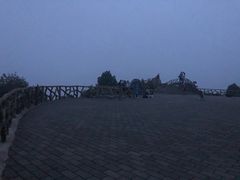 -鬼笑石后山停车场