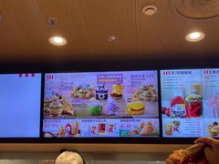 -肯德基(大港大润发店)