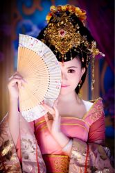 点击看大图 -九月鹰飞汉服摄影工作室