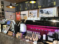 -ZING COFFEE 镜咖啡