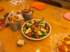 吞拿鱼沙拉-雕刻时光咖啡馆(交大店)