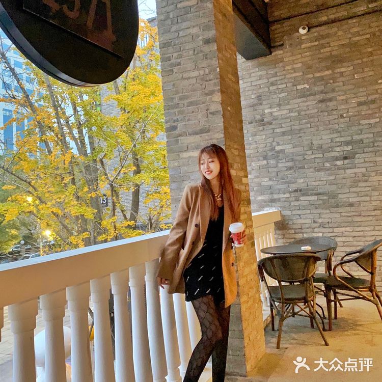 打卡欧式小洋房里的星巴克圣诞新品🎅🏻