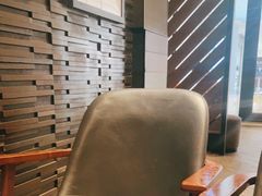 -星巴克臻选(南京金茂览秀城店)