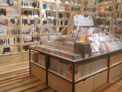 -猫的天空之城概念书店(印象城购物中心店)