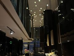 -唐拉雅秀酒店-西锦汇空中BBQ·思创餐厅