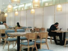 大堂-正東记港味烧腊餐室(天鹅湖银泰城店)