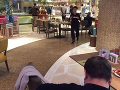 大堂-咖啡苑自助餐厅·中国大饭店