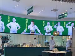 -费大厨辣椒炒肉(黄兴中心广场店)