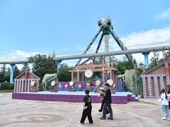 -七彩云南欢乐世界