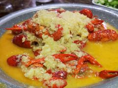 邵伯特色蒜泥龙虾-独一道·大别山土菜烧烤(雨花西路店)