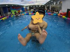 -龙格亲子游泳·水育早教运动中心(龙湾天街店)