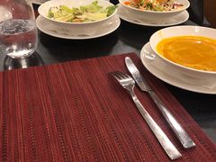 香煎三文鱼配珍珠意面-WOLFGANG PUCK KITCHEN & BAR(迪士尼小镇店)