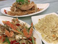 -覃记海鲜美食餐厅